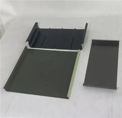 Miks valida metallist katusepaneelide lukustus?